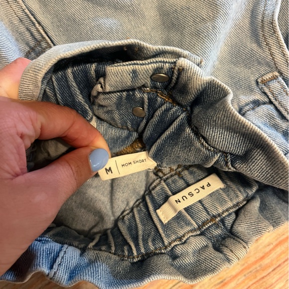 Mom short - Picture 3 of 3